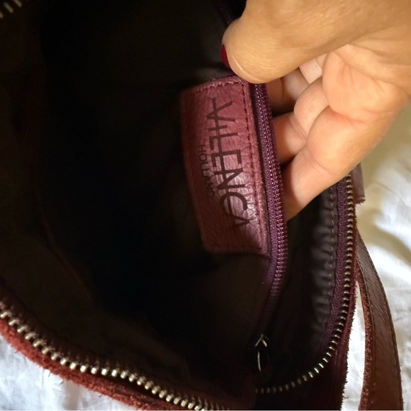 VILENCA HOLLAND - Picture 7 of 12